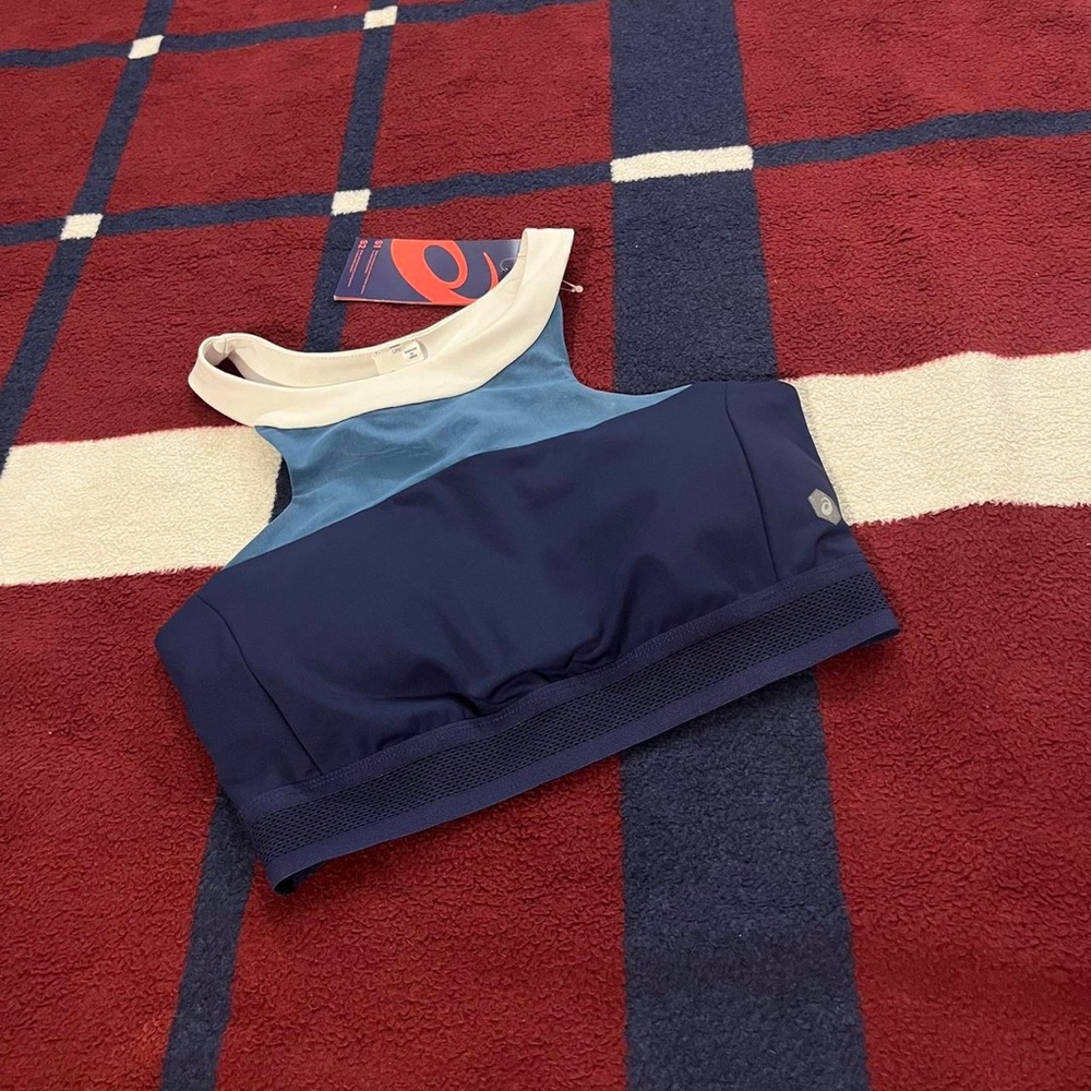 ASICS Halterneck colorblock blue sports bra Women’s M medium NWT